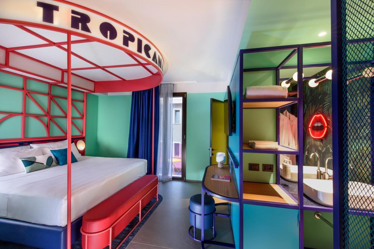 Demo Design Emotion 4* Rimini