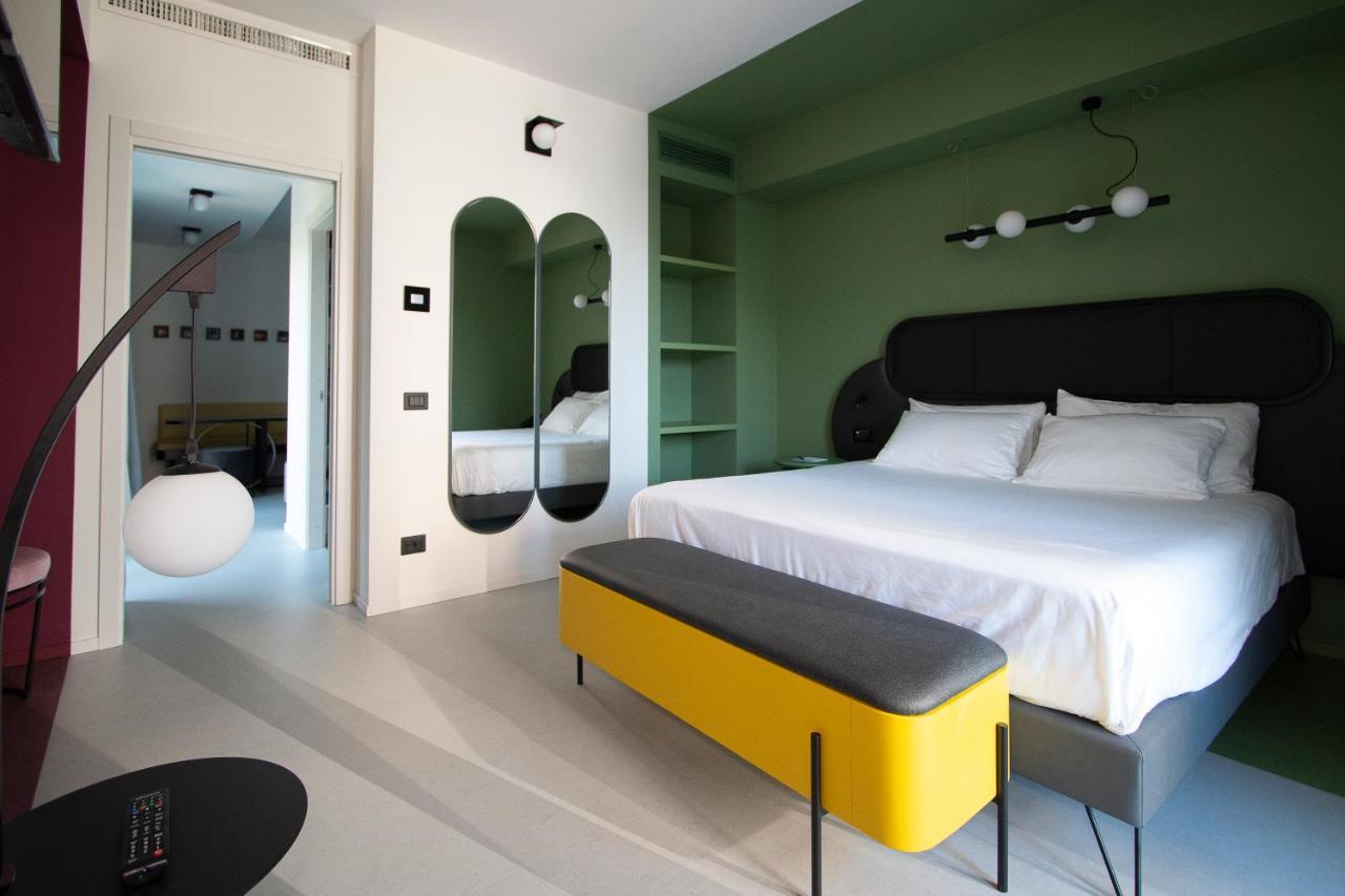 Demo Design Emotion 4* Rimini